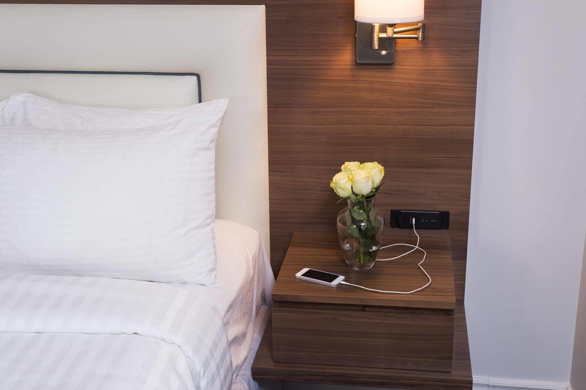 Hotel Albert Par G5 Rouyn-Norunda Eksteriør bilde